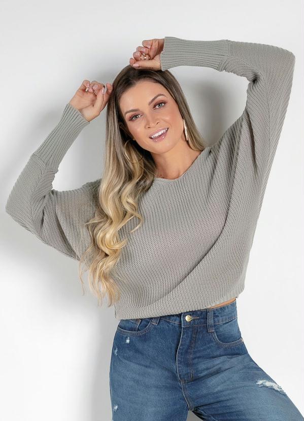 Casaco (Cinza) em Tric� com Mangas Amplas