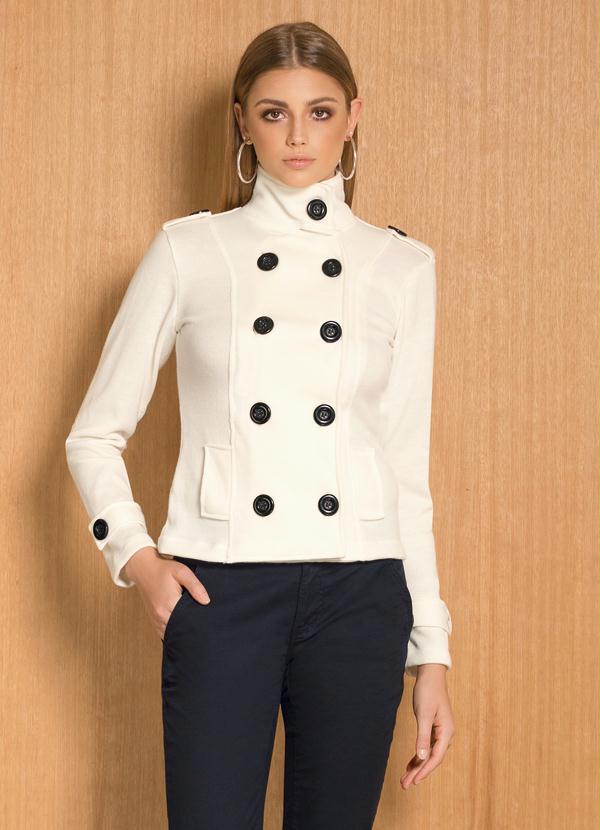 casaco estilo militar feminino