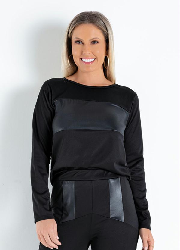 Casaco (Preto) com Recorte em Cirr�