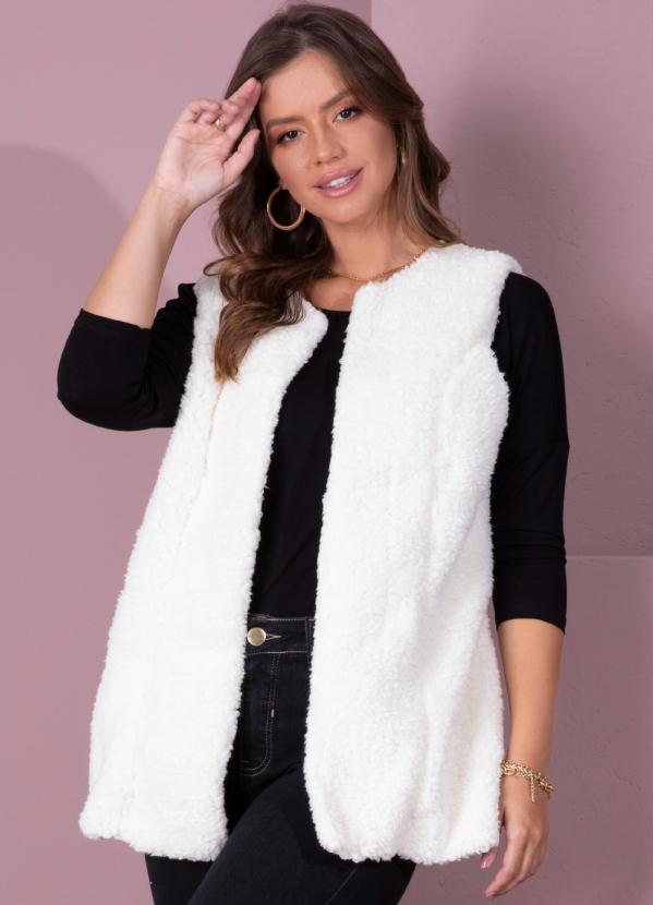 Colete Alongado (Off White) Carneirinho Colete Alongado (Off White) Carneirinho