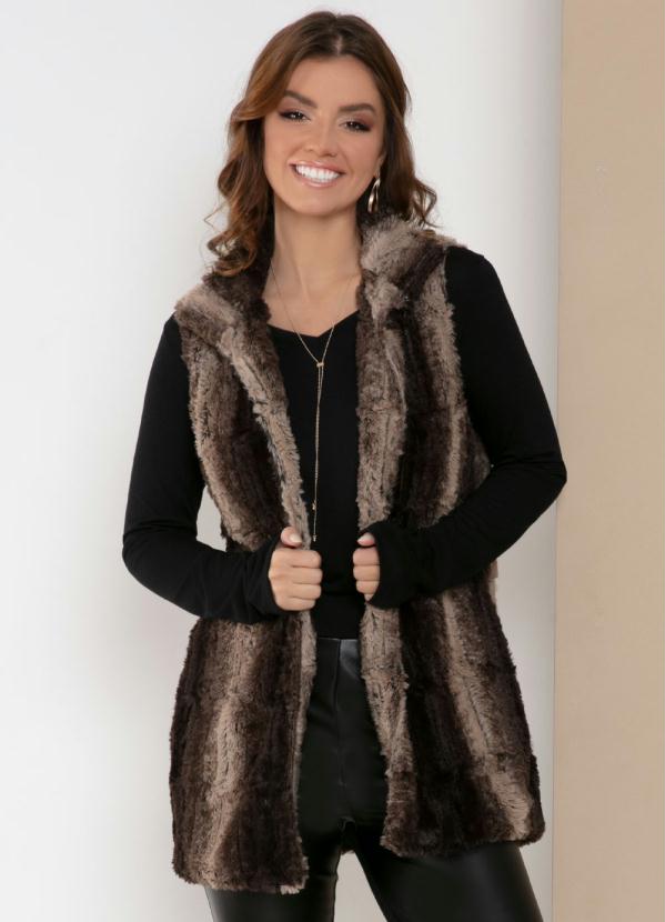 Colete (Marrom) com Pelos e Bolsos Funcionais