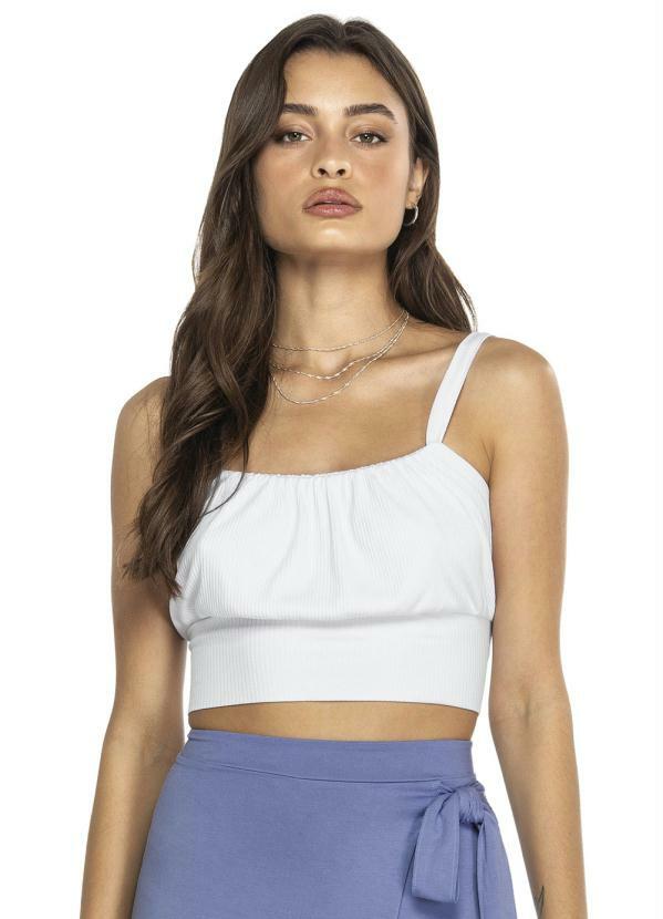 blusa branca cropped