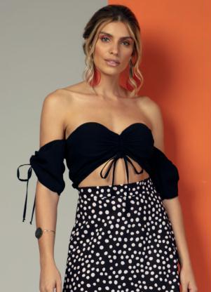 Blusa Cropped (Preta) Ciganinha com Amarações Blusa Cropped (Preta) Ciganinha com Amarações