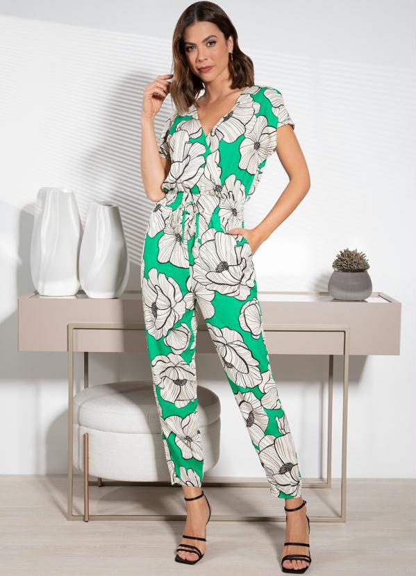 Macac�o (Floral Fundo Verde) em Viscose Plana