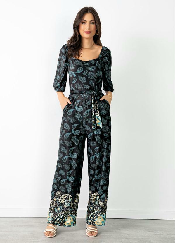 Macac�o (Paisley Preto) com Faixa