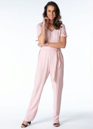 Macac�o (Rosa) Decote V Mangas Curtas com Faixa