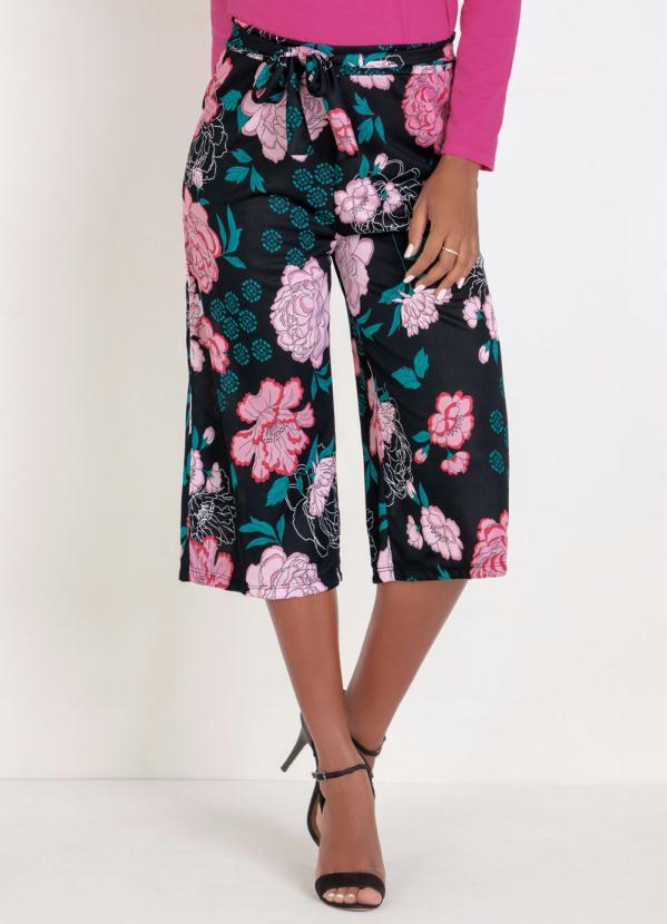 calca pantacourt floral