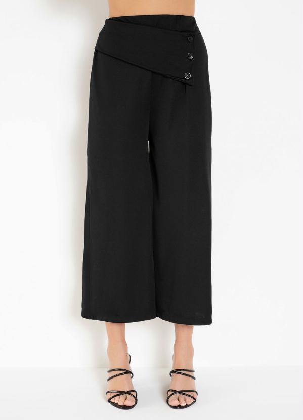 Calça Pantacourt (Preta) com Botões Calça Pantacourt (Preta) com Botões