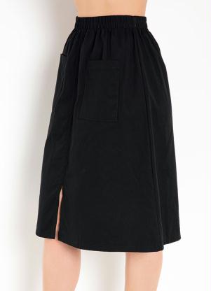 Saia (Preta) em Sarja com Fenda Saia (Preta) em Sarja com Fenda