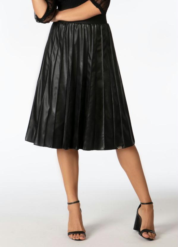 Saia (Preta) Midi Plissada com C�s El�stico