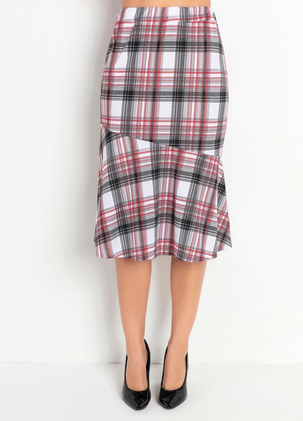 blusa para usar com saia xadrez