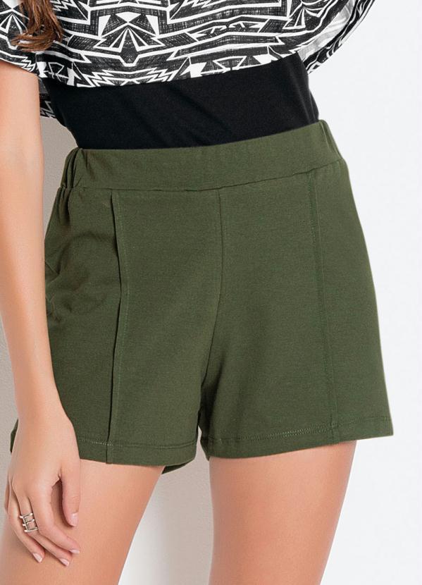 short alfaiataria verde militar