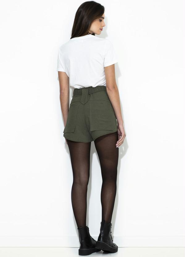 short de linho verde