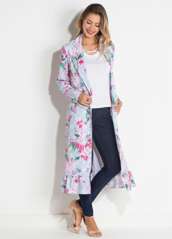 Sobretudo com Babado na Barra (Xadrez) Sobretudo com Babado na Barra (Xadrez)