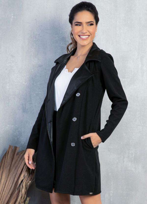 Sobretudo (Preto) com Gola e Bolsos Sobretudo (Preto) com Gola e Bolsos