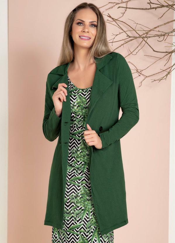 sobretudo verde militar