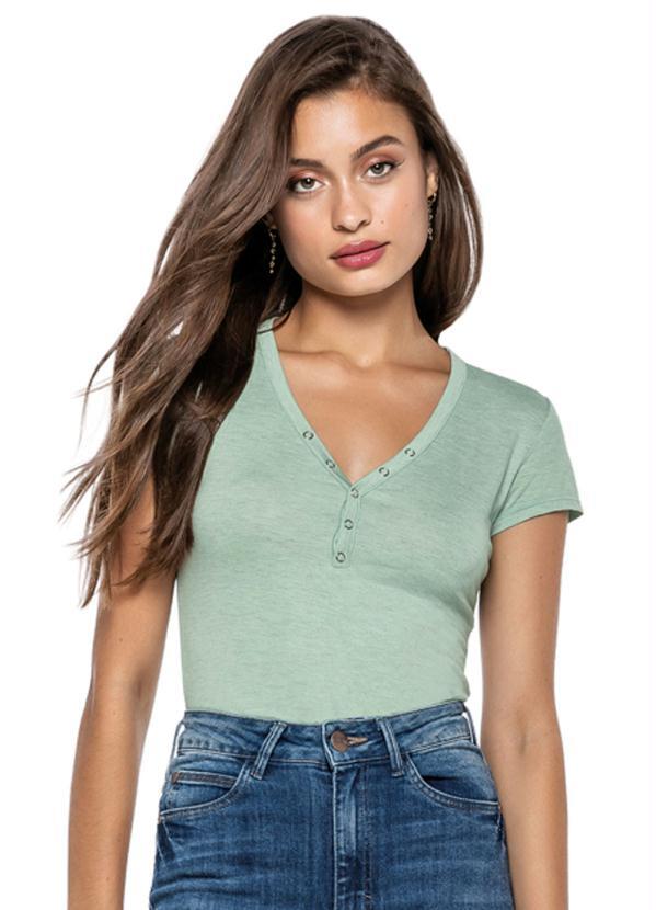 blusas femininas verde agua