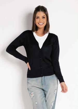 Casaco (Preto) em Tric� com Bot�es Funcionais