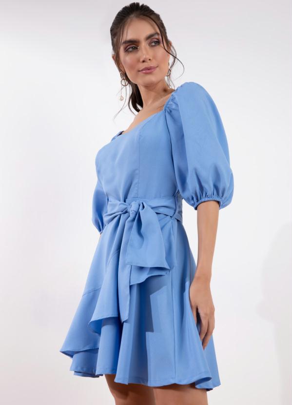 Vestido (Azul Claro) com Cinto e Babados Vestido (Azul Claro) com Cinto e Babados