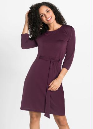 Vestido com Cinto na Cintura (Vinho)