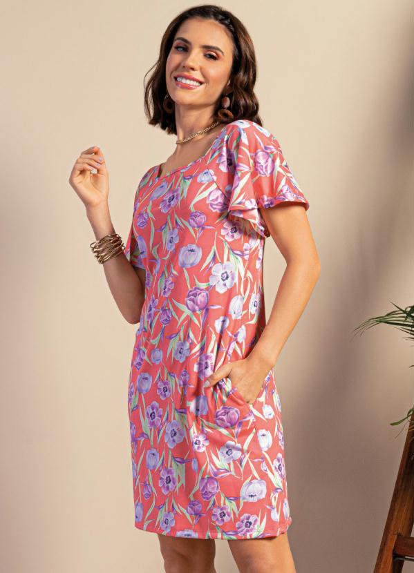 Vestido Curto (Floral Rosa) com Decote Quadrado Vestido Curto (Floral Rosa) com Decote Quadrado