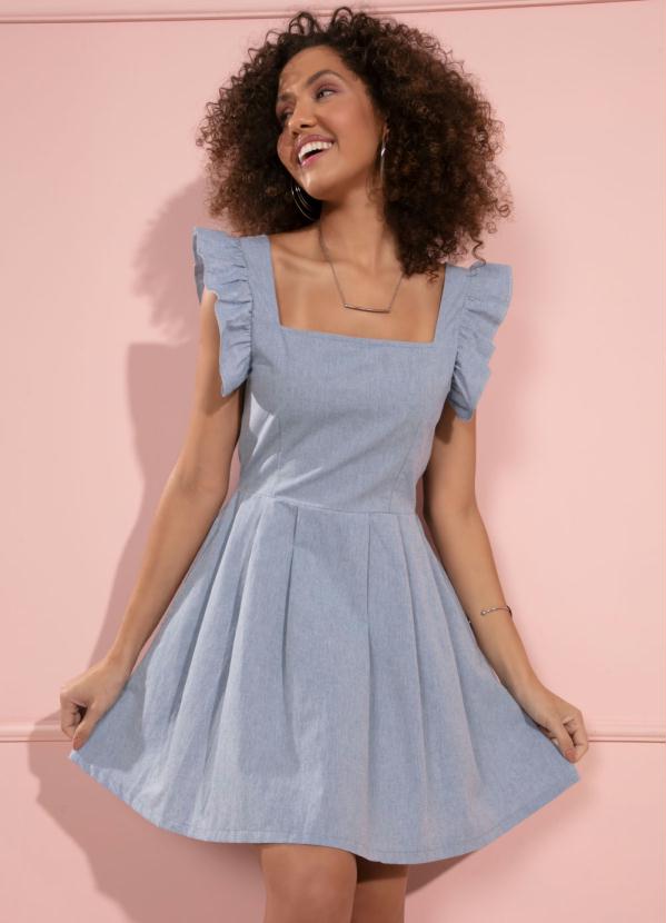 Vestido Curto (Jeans Claro) com Babados e Pregas