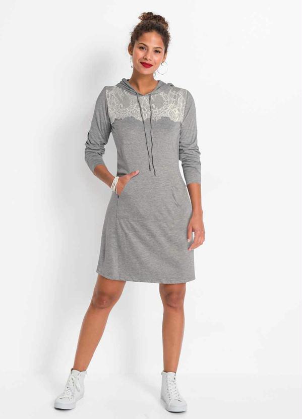 Vestido de Moletinho com Capuz e Bolso (Mescla)