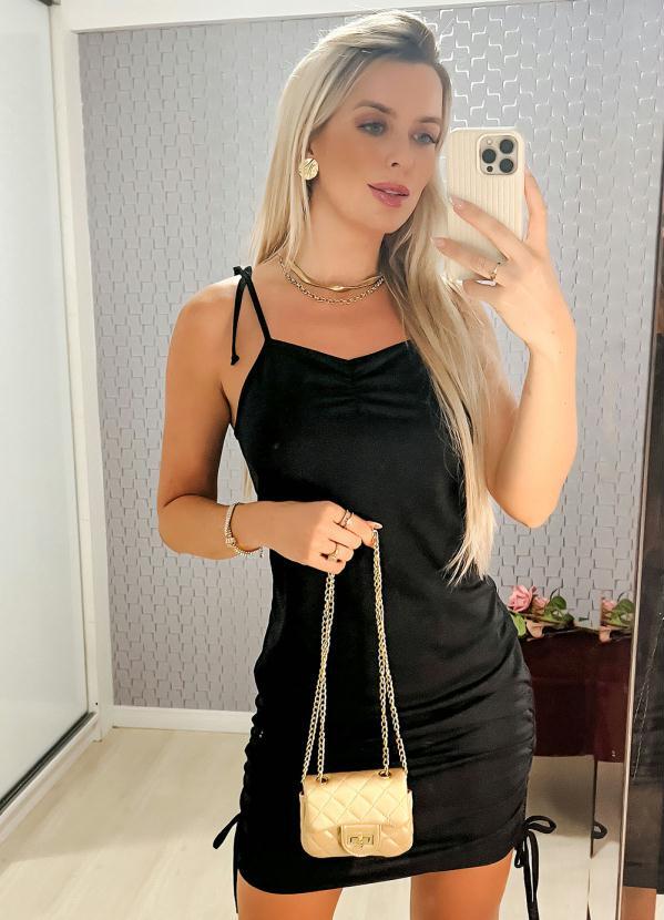 Vestido (Preto) com El�stico nas Laterais