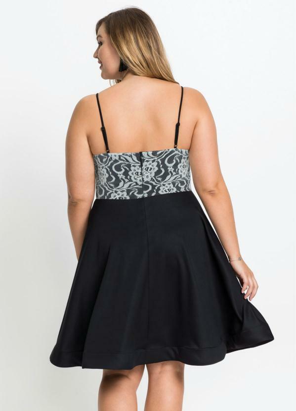 vestido rodado preto e branco