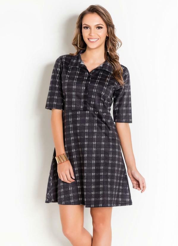 vestido xadrez evase