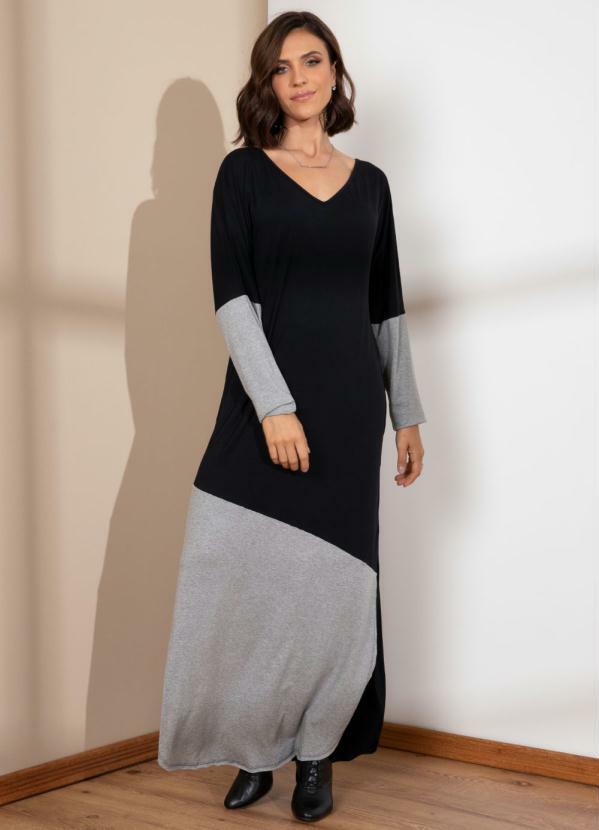 Vestido (Preto e Mescla) Longo Soltinho com Fenda Vestido (Preto e Mescla) Longo Soltinho com Fenda