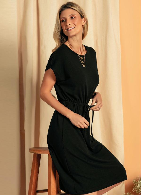 Vestido Manga Curta com Amarra��o (Preto)