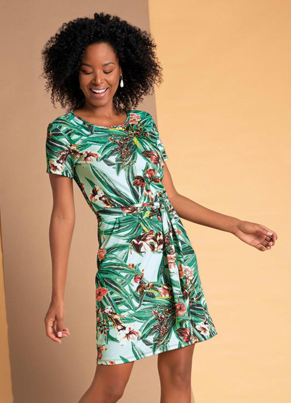 Vestido (Folhas Verde) com Faixa Vestido (Folhas Verde) com Faixa