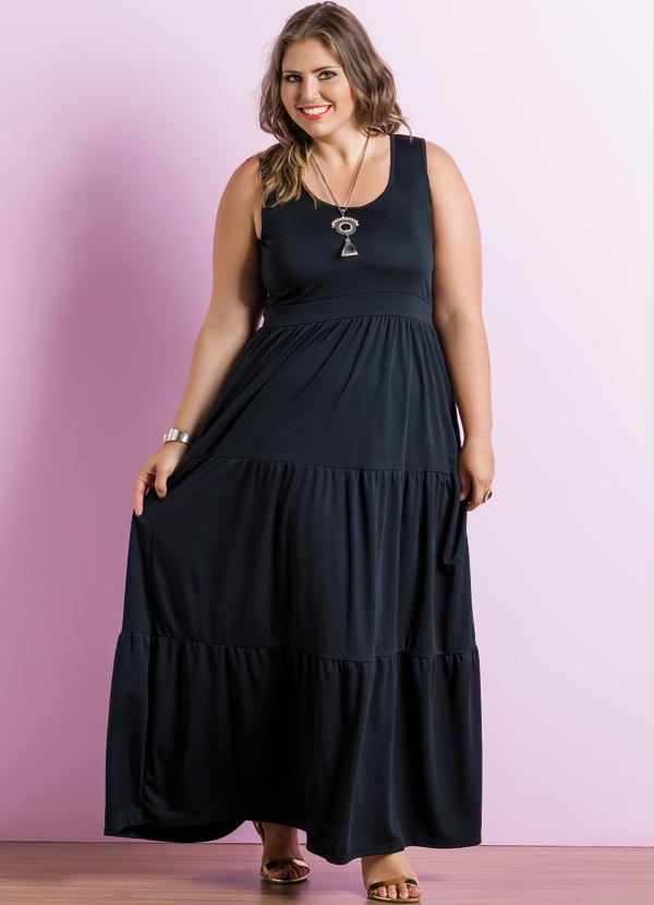 vestido preto longo plus size