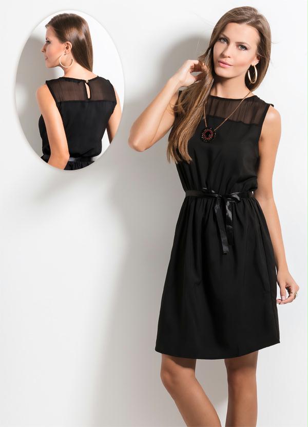 vestido preto crepe