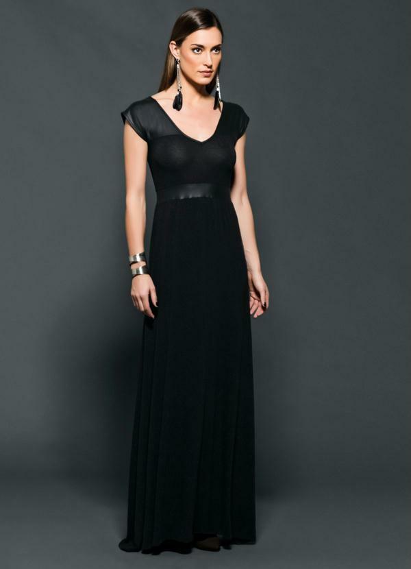 vestido longo decote v