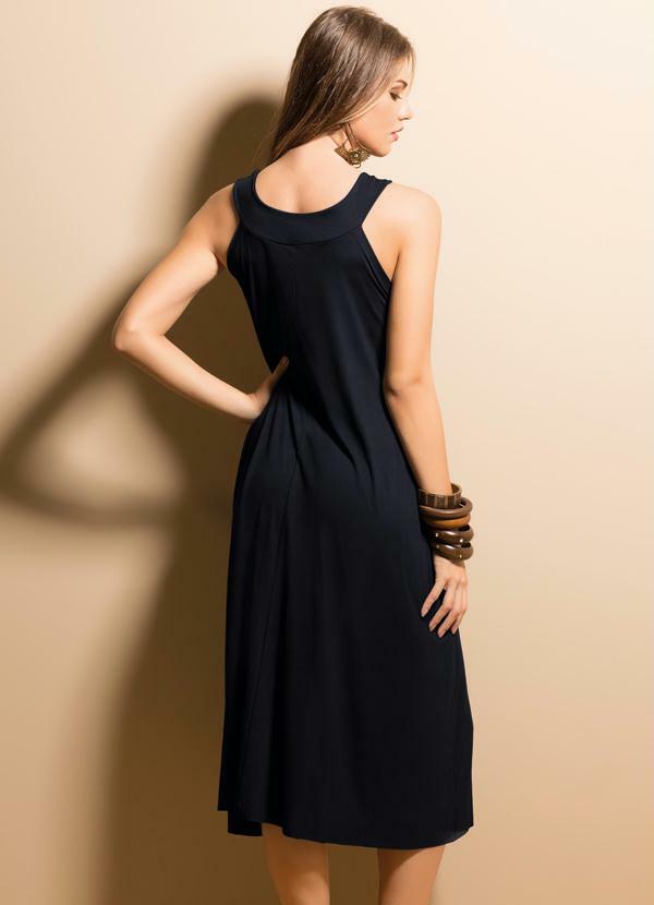 vestido trapezio midi