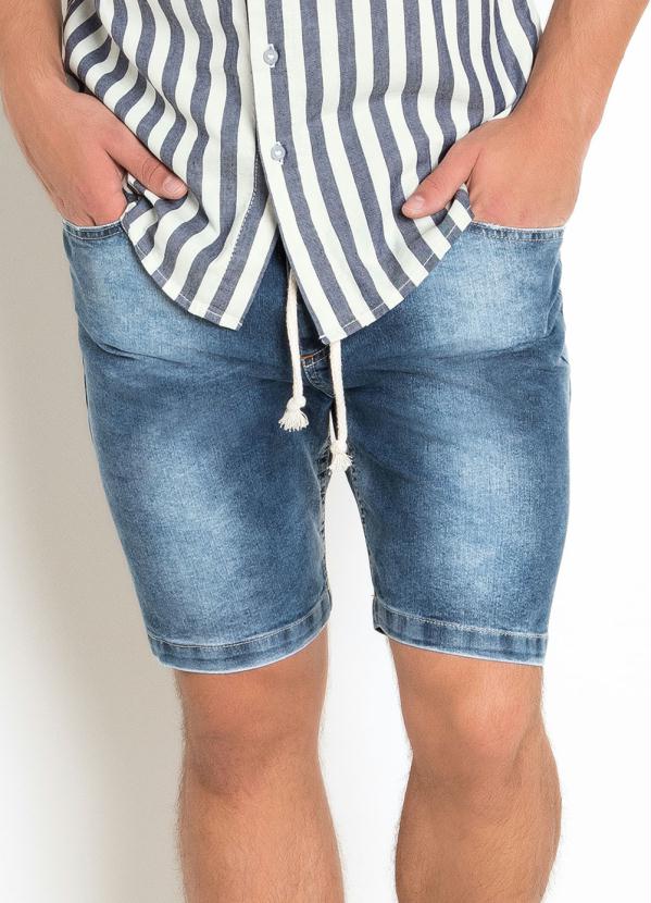 Bermuda (Azul)Jeans com Lavação Clara Bermuda (Azul)Jeans com Lavação Clara