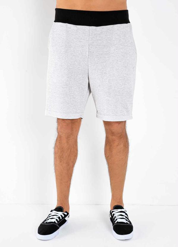 Bermuda (Mescla) com Bolsos