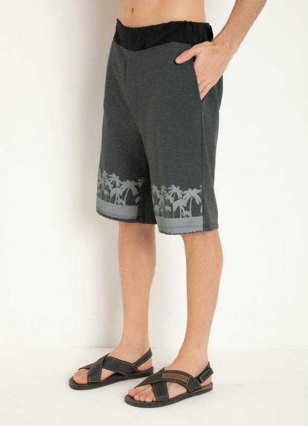 Bermuda (Mescla Preta) com Bolsos e Estampa