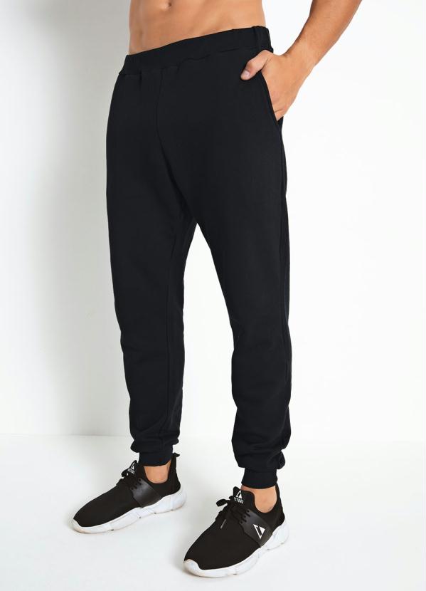 Calça com Bolsos (Preta) Calça com Bolsos (Preta)