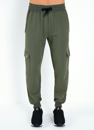 Calça (Verde Militar) com Bolsos Funcionais Calça (Verde Militar) com Bolsos Funcionais