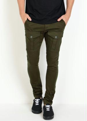 Calça (Verde Militar) Skinny em Sarja Calça (Verde Militar) Skinny em Sarja