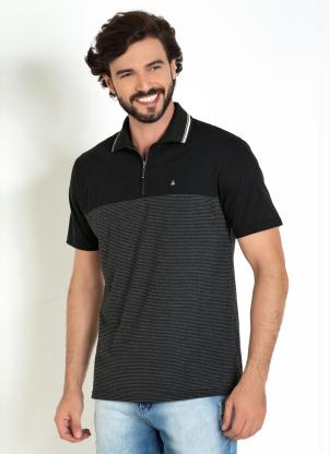 Camisa Polo (Preta) com Recorte e Z�per na Frente