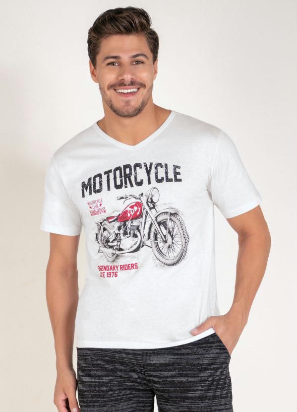 Camiseta (Branca) com Decote V e Estampa Frontal