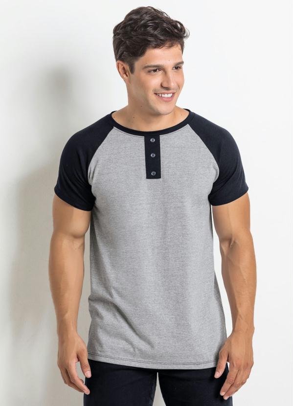 moda de camiseta