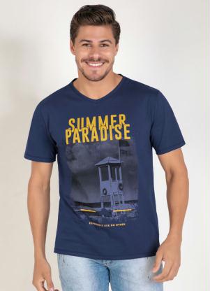 Camiseta (Marinho) com Decote V e Estampa Frontal