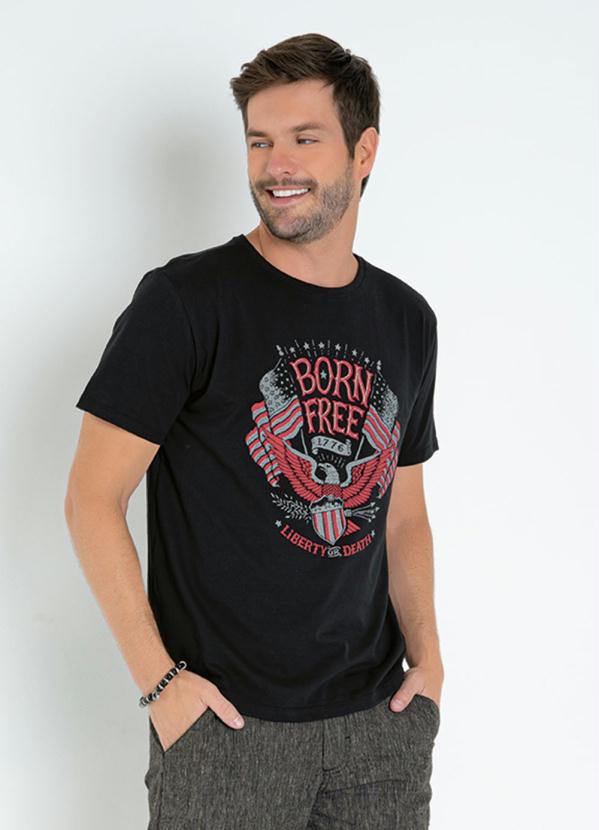 Camiseta (Preta) com Estampa Localizada