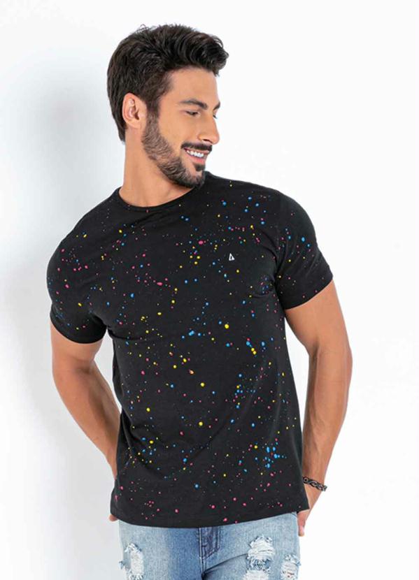 Camiseta (Preta) com Respingos e Mangas Curtas