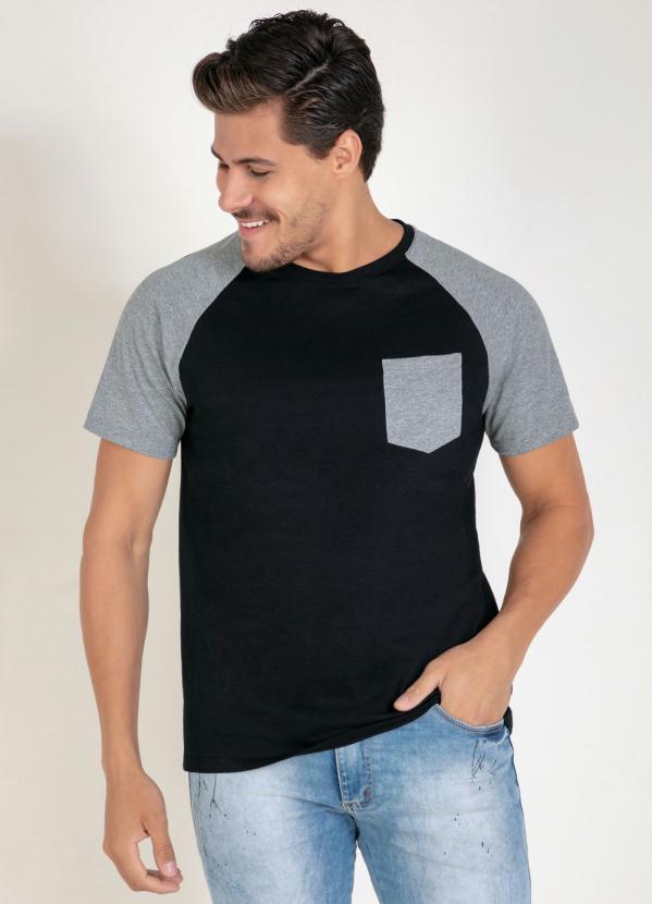 Camiseta (Preta e Mescla) com Bolso